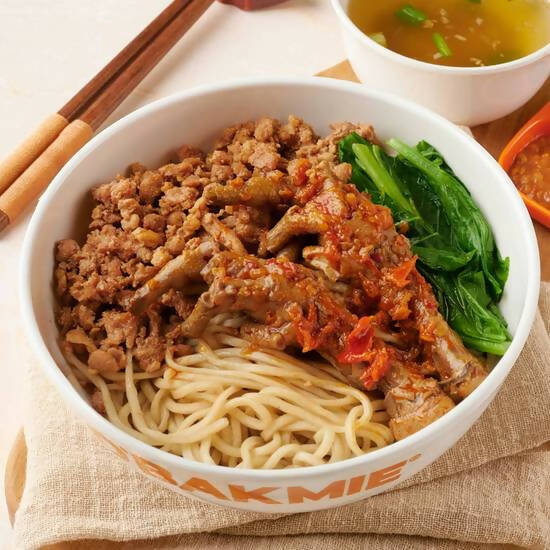 Bakmie Ceker Pedes Gila (Spicy Javanese Streetside Chicken Feet Noodle)