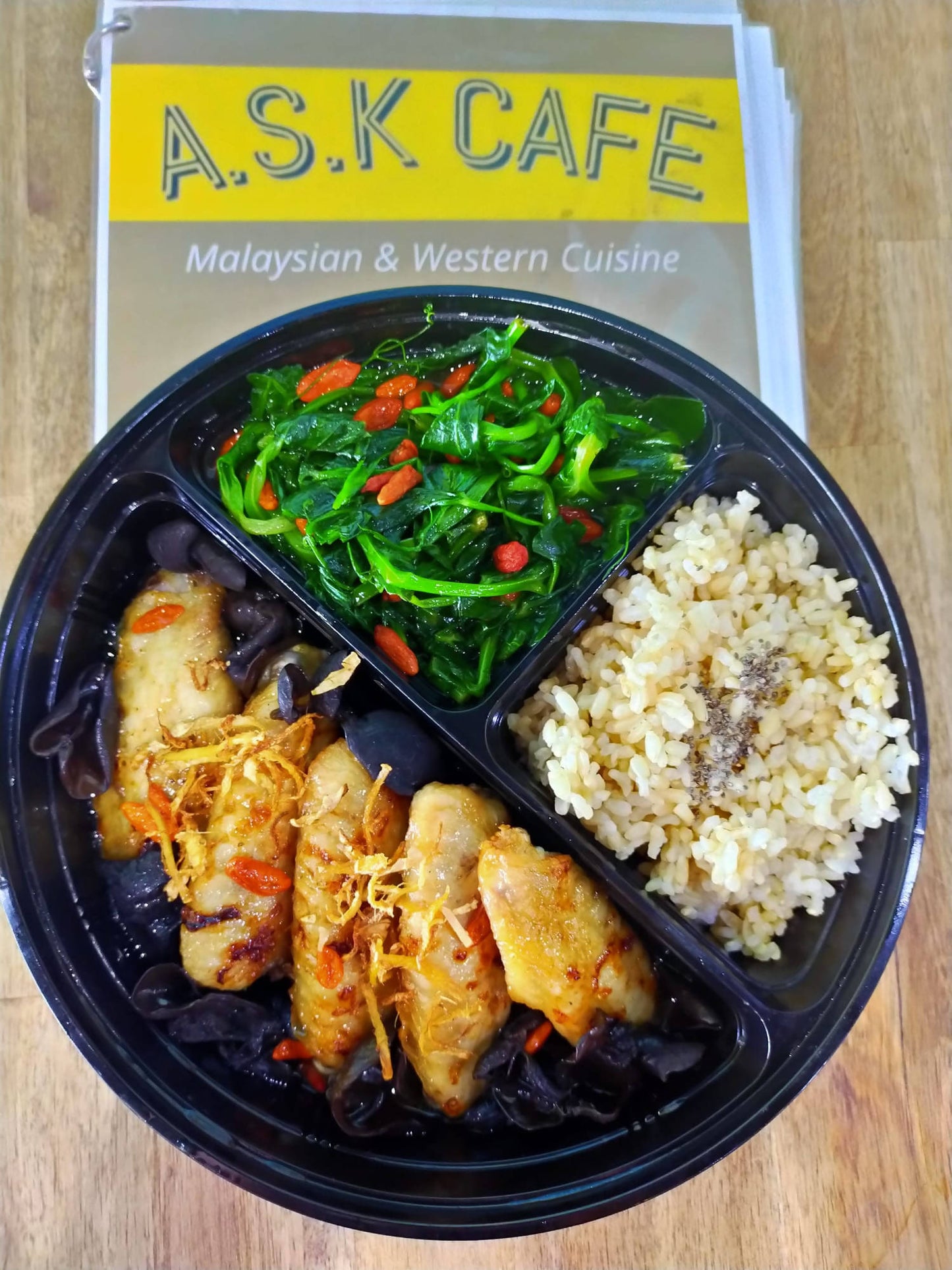 30 DAYS x CONFINEMENT MEAL