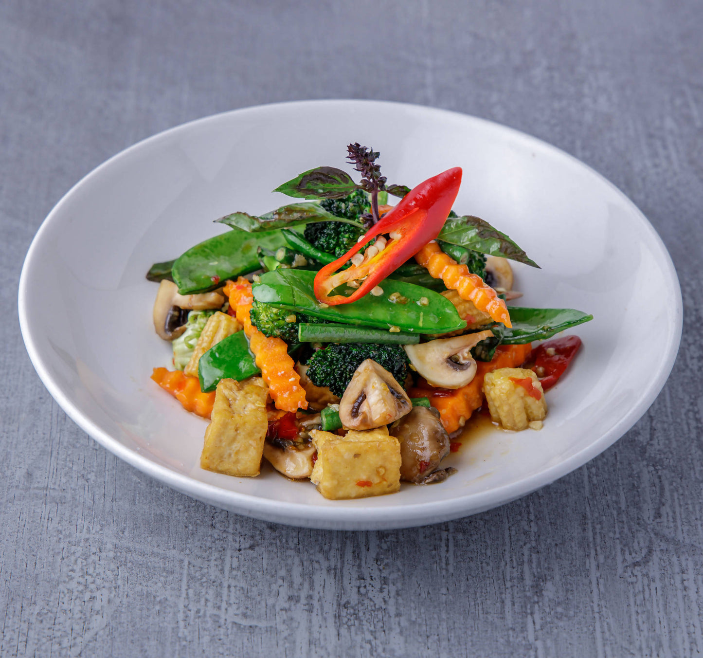 Chilli Basil Stir Fried