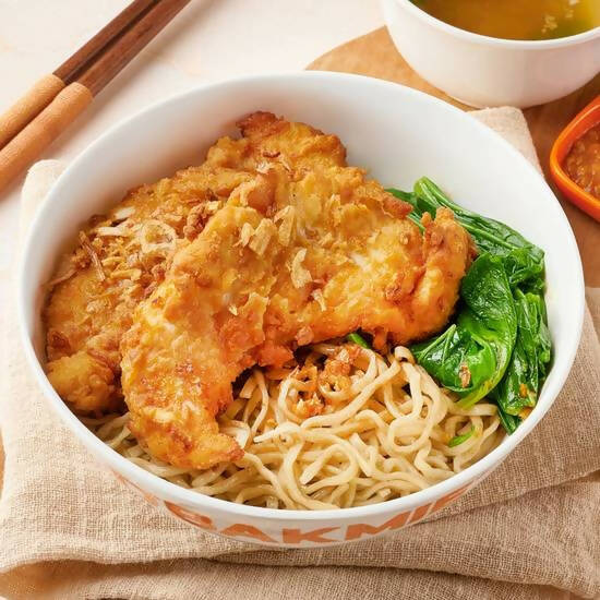 Bakmie Ayam Geprek (Smashed Chicken Fillet Noodle)