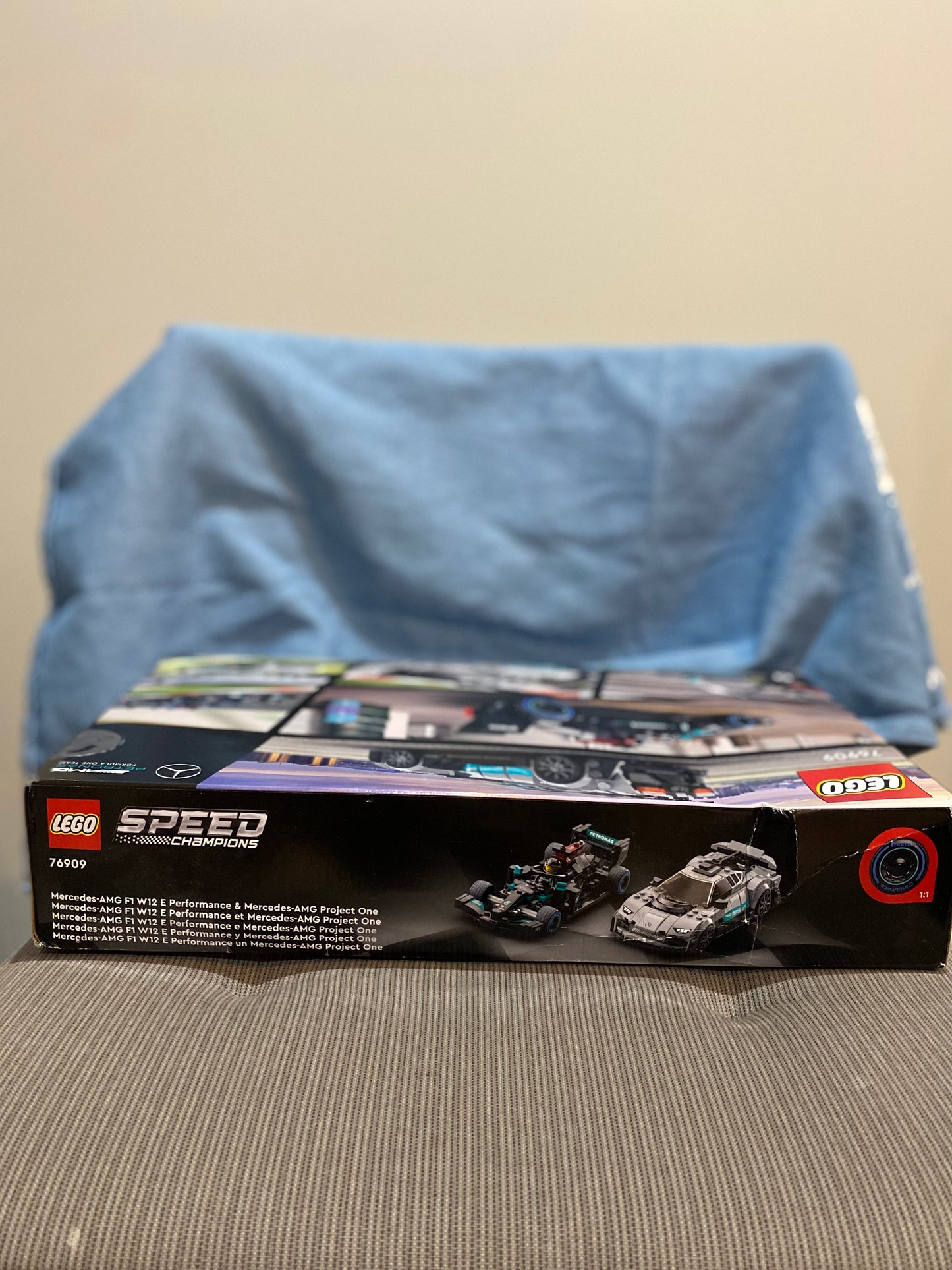 76909 LEGO Speed Champions Mercedes-AMG F1 W12 E Performance & Mercedes-AMG Project One