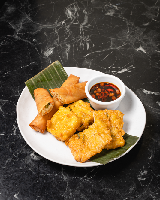 Gorengan Platter (Risol Bihun, Tempe, Tahu) (VG)
